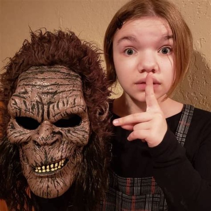 Addie Babyteeth4 Height, Weight, Age, Boyfriend, Facts, Biography