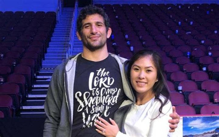 Beneil Dariush Bio - salary,net worth,affair,married,wife,girlfriend