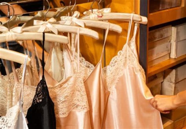 Club Lingerie Closes Doors