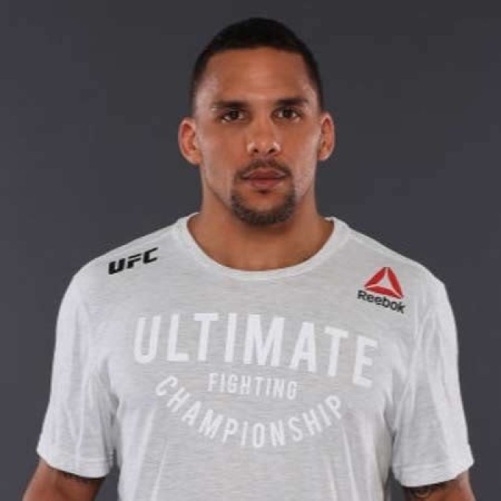 Eryk Anders Bio-salary, net worth, married, affair, dating, children, bio, career, relationship, girlfriend