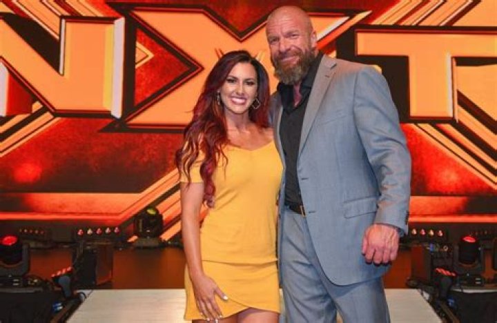 Former WWE Wrestler Santana Garrett's Bio, Age, Salary, Contract, Earnings, Husband, Relationship, Children, Net Worth,