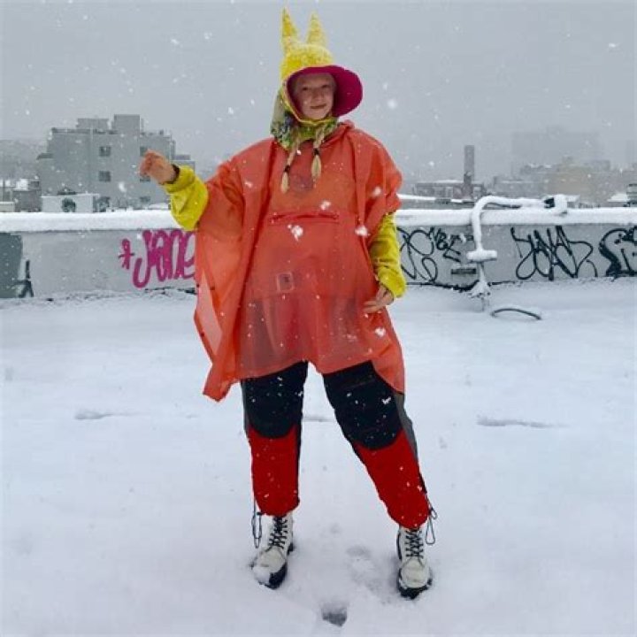 Hunter Schafer Height, Weight, Age, Boyfriend, Family, Facts, Biography