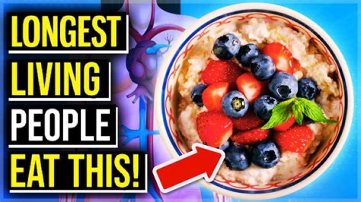 I'm a Doctor and These Are the 5 "Food Secrets" of the Longest-Living People