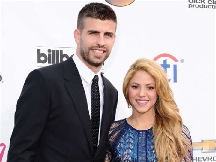 In relationship with Colombian singer, Shakira since 2011, When the two are getting married? Net Worth and Salary as of 2020