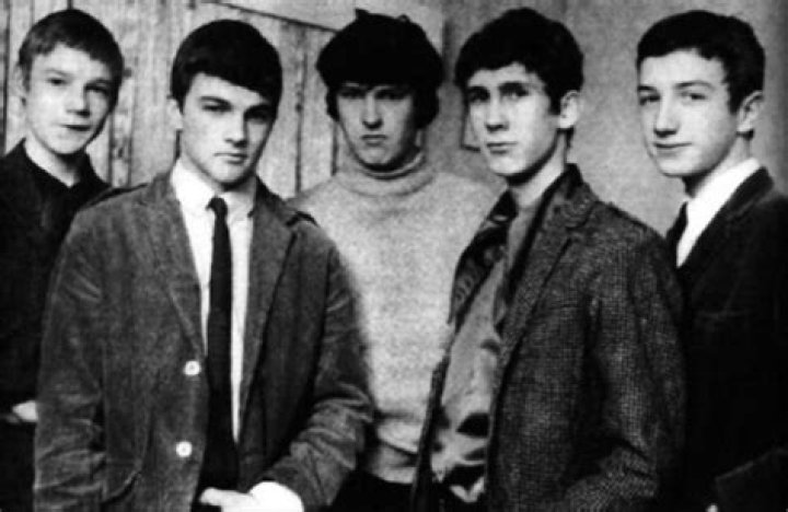 John Deacon Height, Weight, Age, Spouse, Family, Facts, Biography