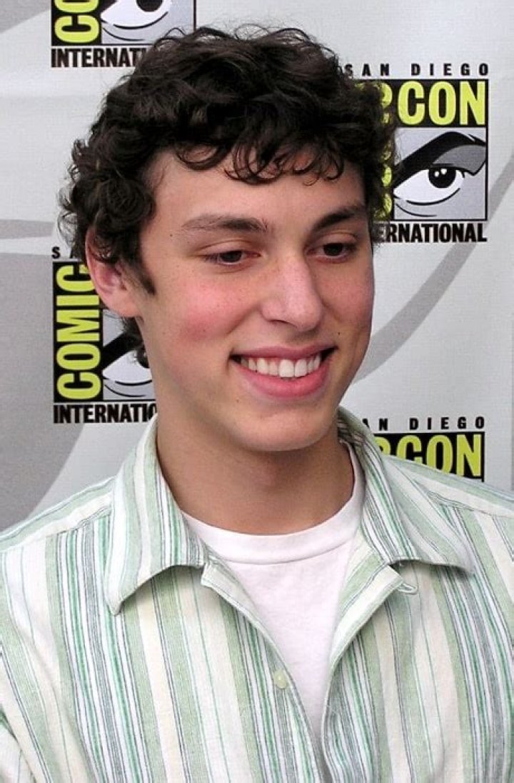 John Francis Daley Height, Weight, Age, Body Statistics, Biography, Facts