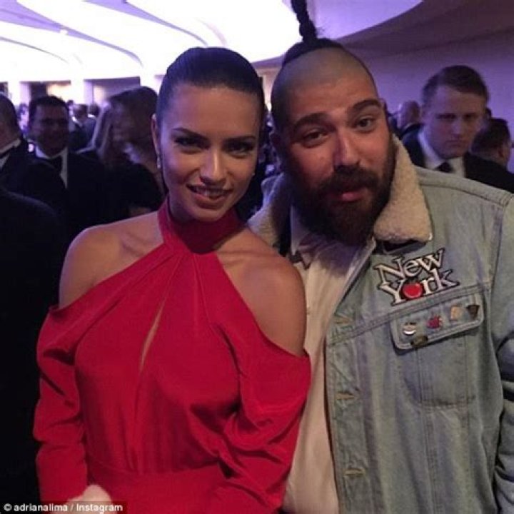 Josh “The Fat Jew” Ostrovsky Talks Acting in “Nerve” and Story Behind Social Media Success – Celeb Secrets