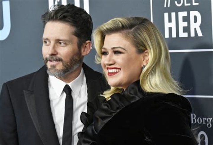 Kelly Clarkson Says This Was the One Thing Missing From Her Marriage