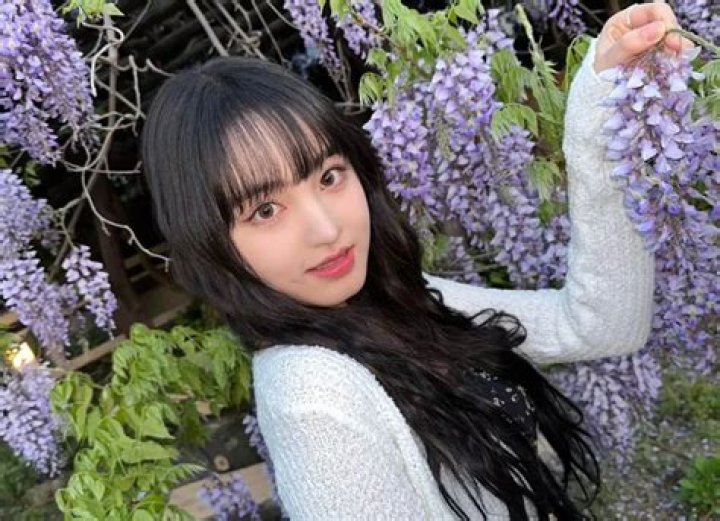 Liz (IVE) Height, Weight, Age, Family, Biography, Boyfriends