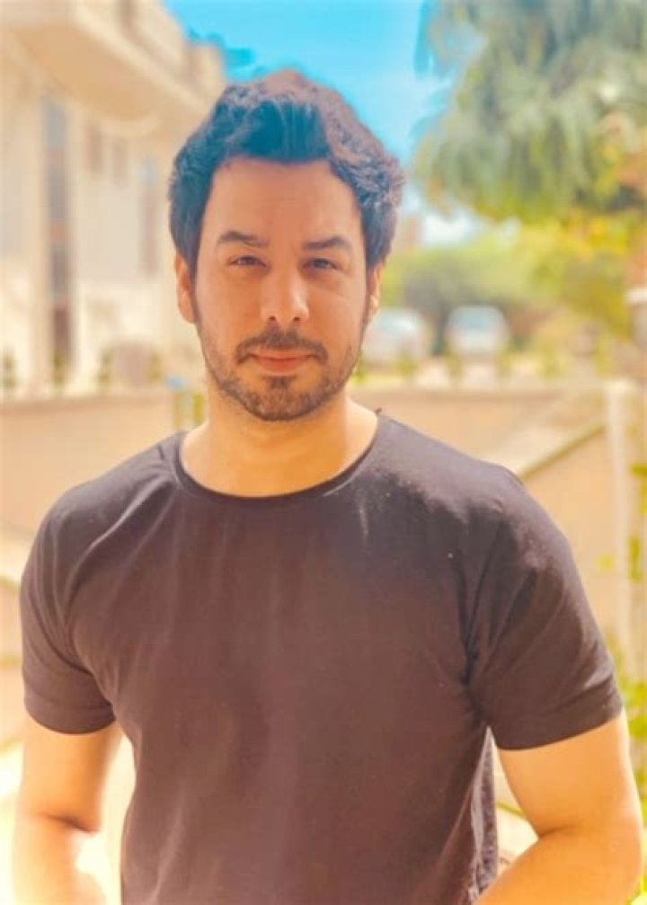 Manish Goplani Height, Weight, Age, Body Statistics