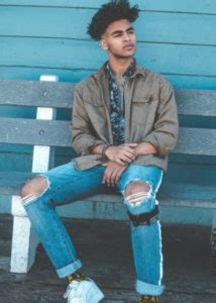 Marcus Pendleton (K-Marzzz) Height, Weight, Age, Body Statistics