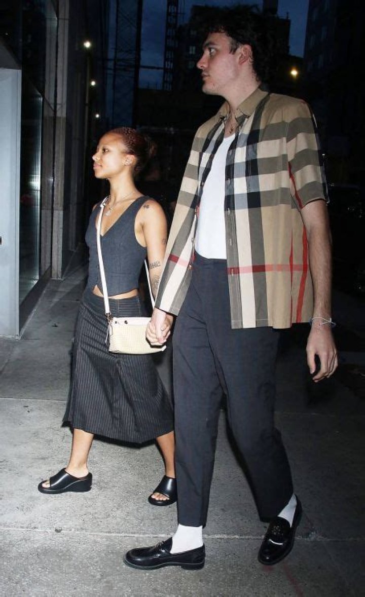 Myha'la Herrold Boyfriend - Harper Actress From Industry Dating Her BF