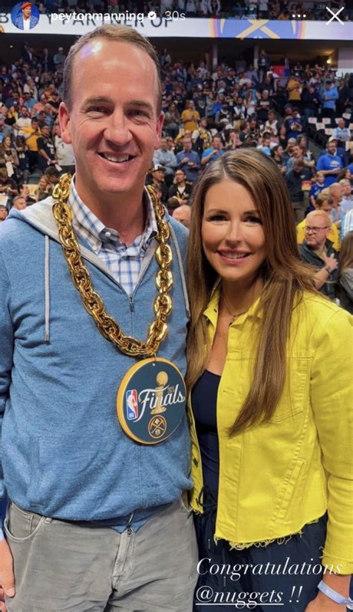 Peyton Manning Height, Weight, Age, Spouse, Family, Facts, Biography