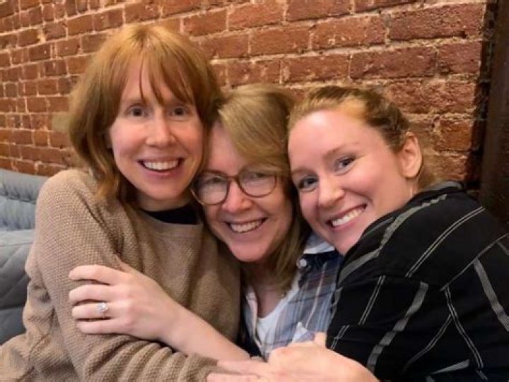 Ron Howard’s Daughter Jocelyn Howard’s Parents, Grandparents & Siblings
