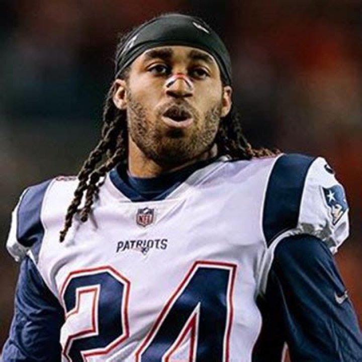 Stephon Gilmore Biography-salary, net worth, married, affair, dating, children, wife, career, stats, contracts, age, relationship, family