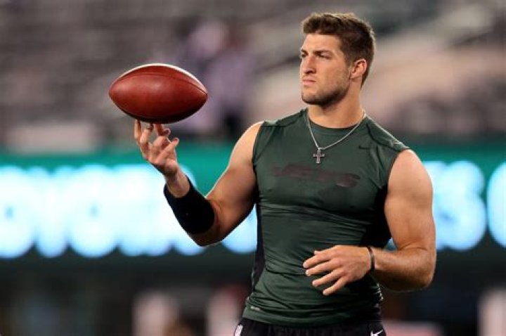 Tim Tebow | Height, Age, Weight, Salary, Biography and Facts