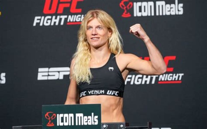 UFC Fighter Manon Fiorot's Bio, Age, Salary, Match, Earnings, Net Worth, Boyfriend, Relationship