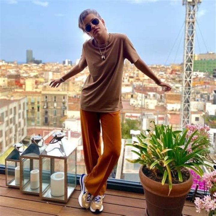 Victoria Brito Height, Weight, Age, Girlfriend, Facts, Biography