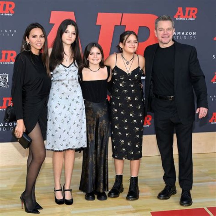 Who is Guilherme Marinato's wife? His daughters, net worth, salary and car