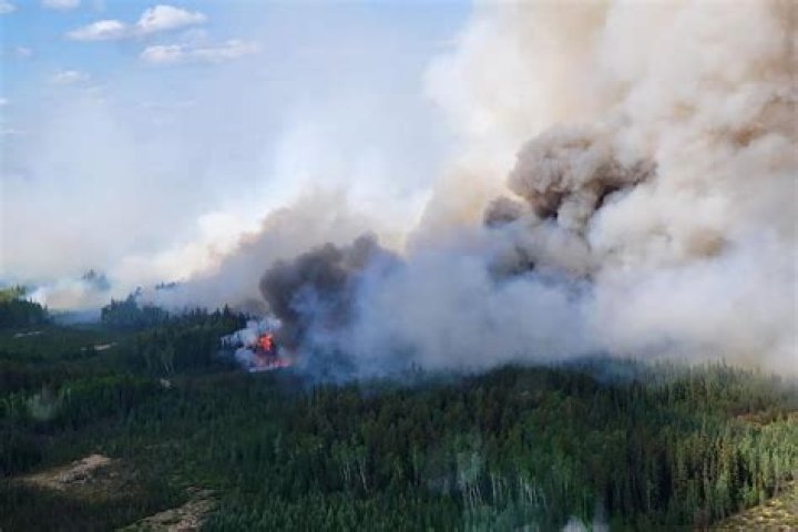 Wildfire Smoke Has Blanketed the U.S.—Here's When the Air Will Finally Clear