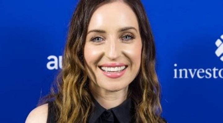 Zoe Lister-Jones Height, Weight, Age, Family, Biography, Spouse